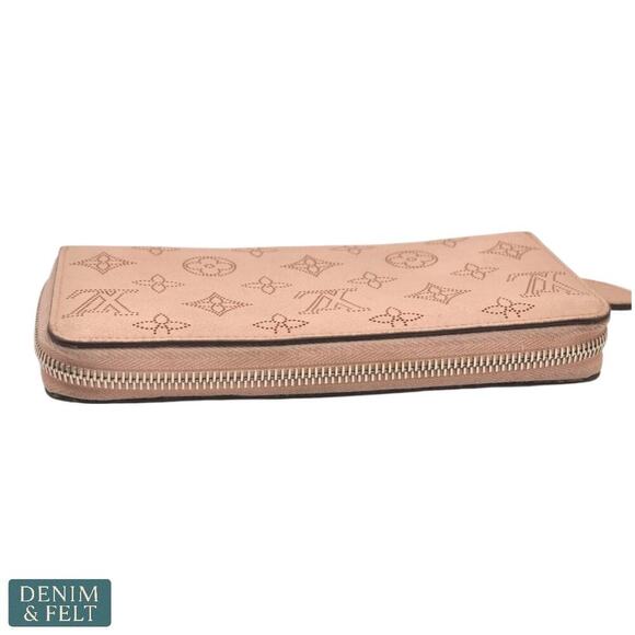 Louis Vuitton Pink Mahina Leather Zippy Wallet – Monogram Perforated, Authentic - Picture 8 of 16